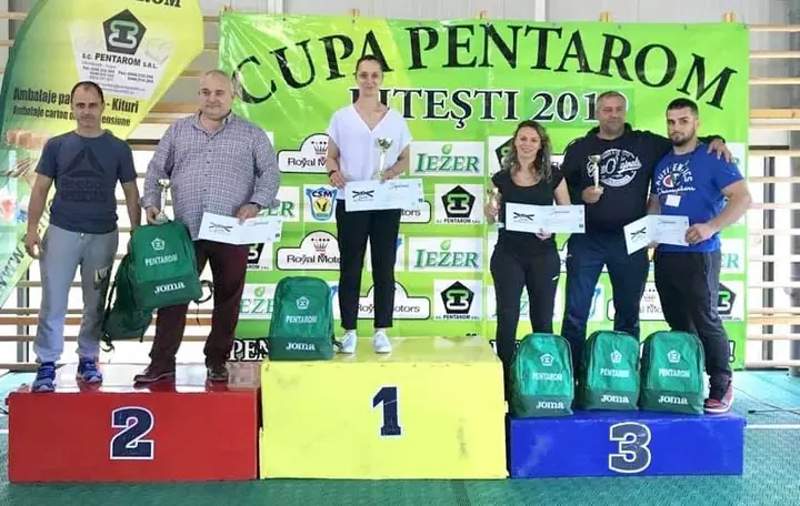 Pe podium la Cupa Pentarom, Pitești