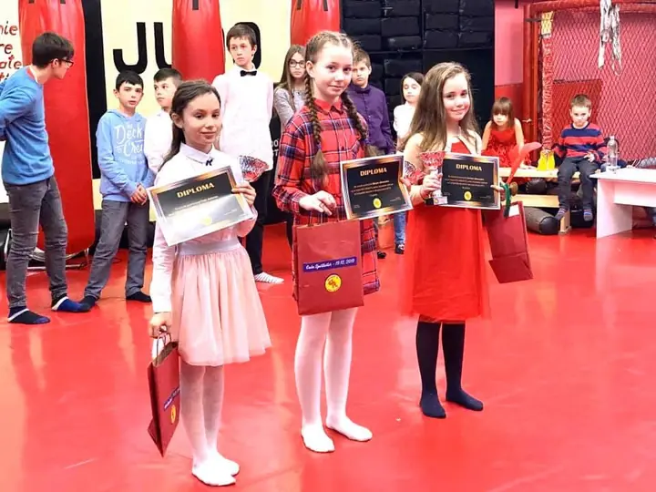 Micuțele judoka, premiate pentru rezultatele anului